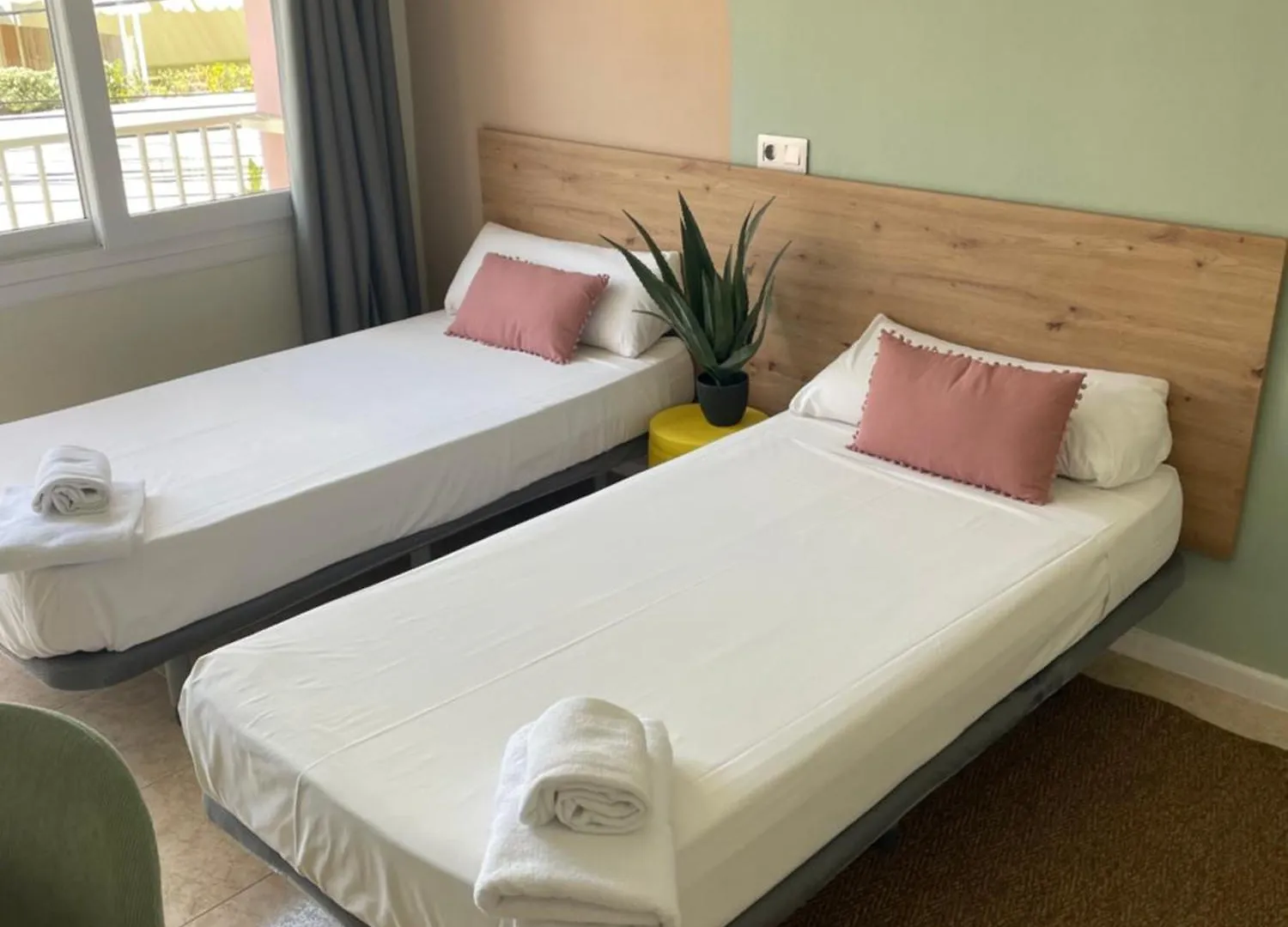 Hostal Playa De Palma Playa de Palma  Guest house