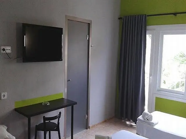 Гостевой дом Hostal Playa De Palma Плайя де Пальма